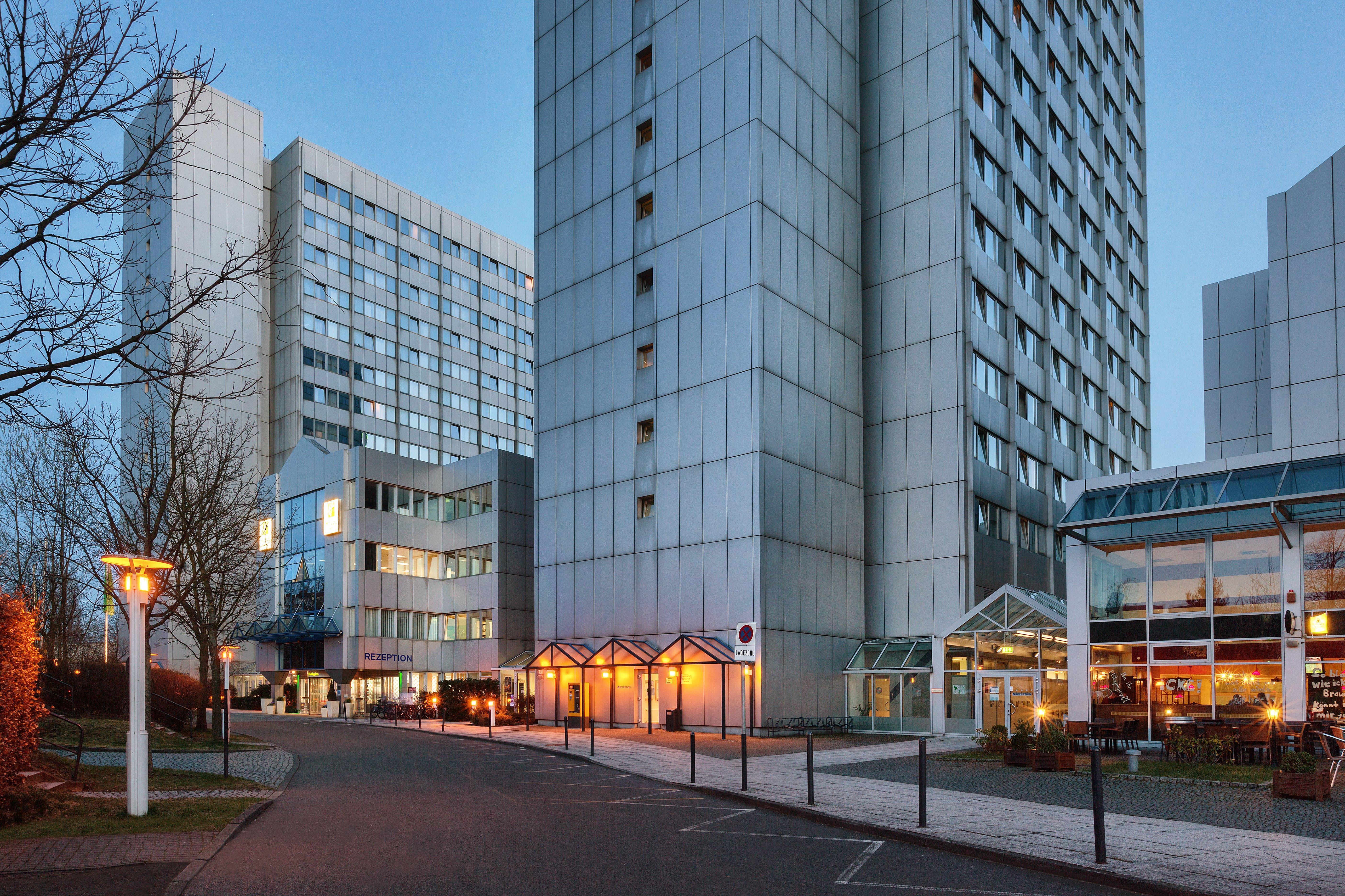 Holiday Inn Berlin City-East Landsberger Allee, An Ihg Hotel Eksteriør bilde